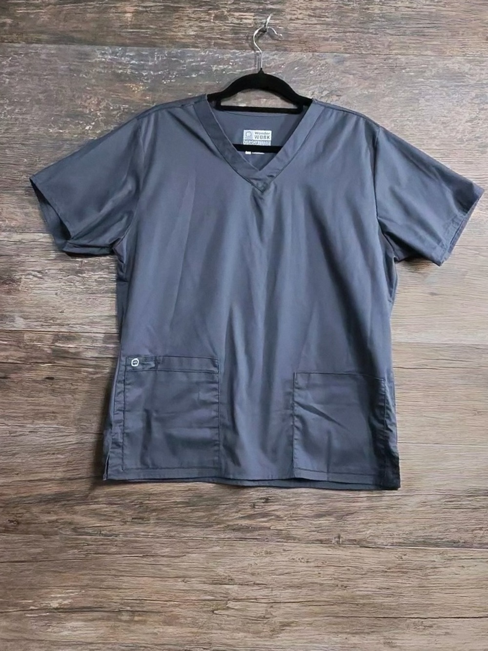 WonderWink Women's Charcoal V-Neck Short Sleeve Scrub Top